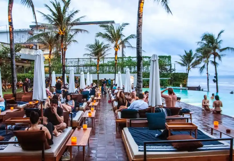 Pelopor Beach Club