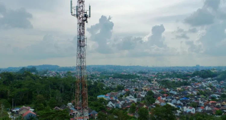 TBIG terbitkan surat utang