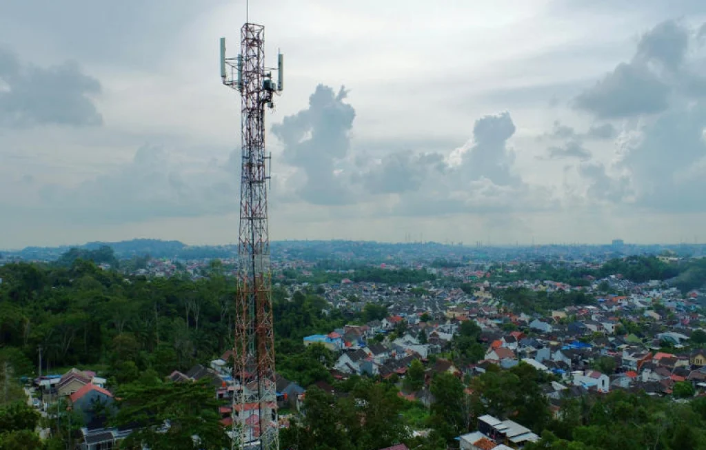 TBIG terbitkan surat utang